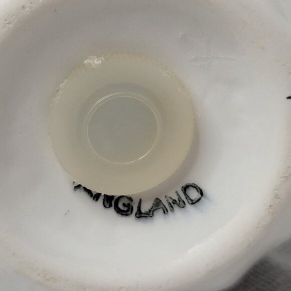 Vintage J&K Meakin Blue Onion Salt & Pepper Shaker Set 5.25" Nordic England MCM - Picture 6 of 12